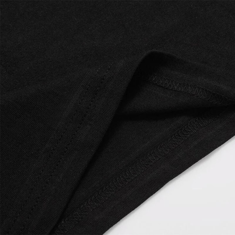 Playful Otters Under Moonlight - Undershirt Crew Neck のレビューと価格